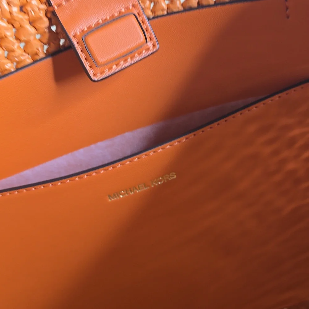 MICHEAL Micheal Kors Quinn Large North South Tote Bag Nwt - Picture 10 of 16